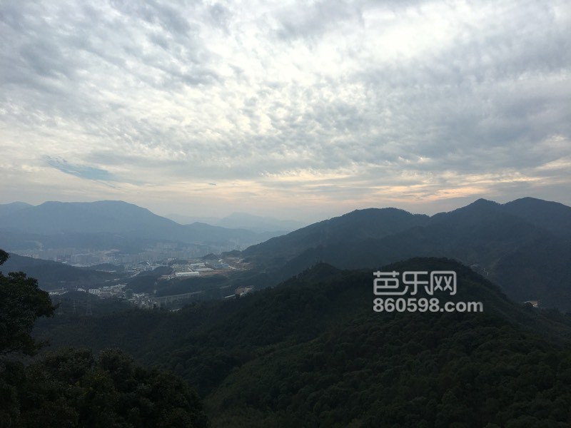 火山岩壁